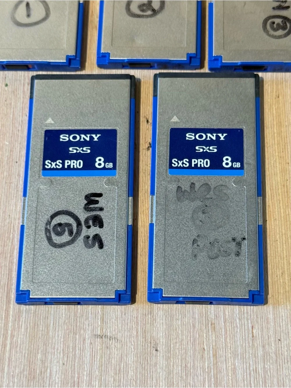 5-Sony 8GB SxS PRO Memory Cards “UNTESTED” SBP-8 w/Case Read Description Below!